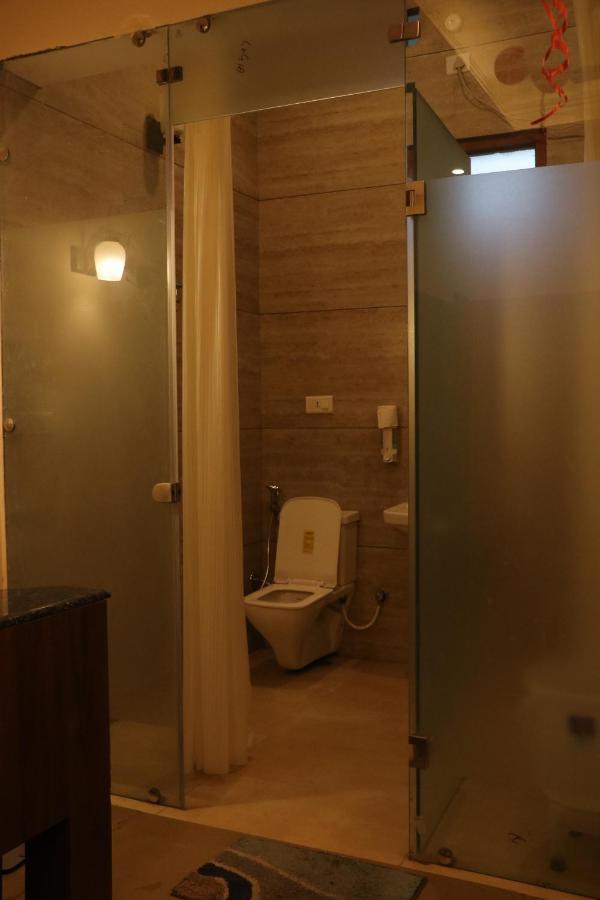 Hotel Pushap Palace Patiāla Zewnętrze zdjęcie